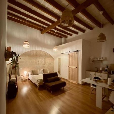 Dimora Albicocca Apartment Bari Bagian luar foto