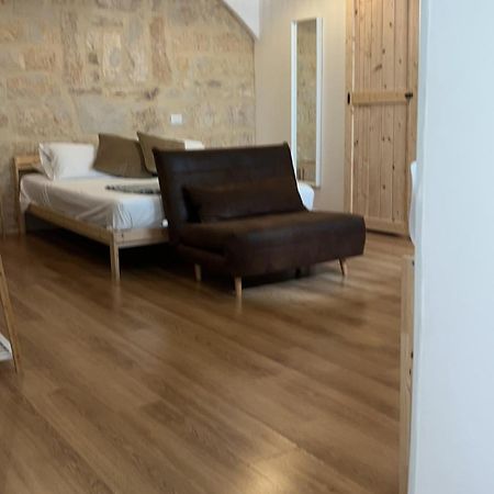 Dimora Albicocca Apartment Bari Bagian luar foto